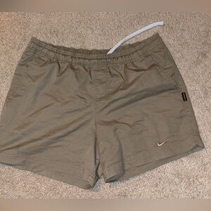 Nike Michigan Khaki Shorts L